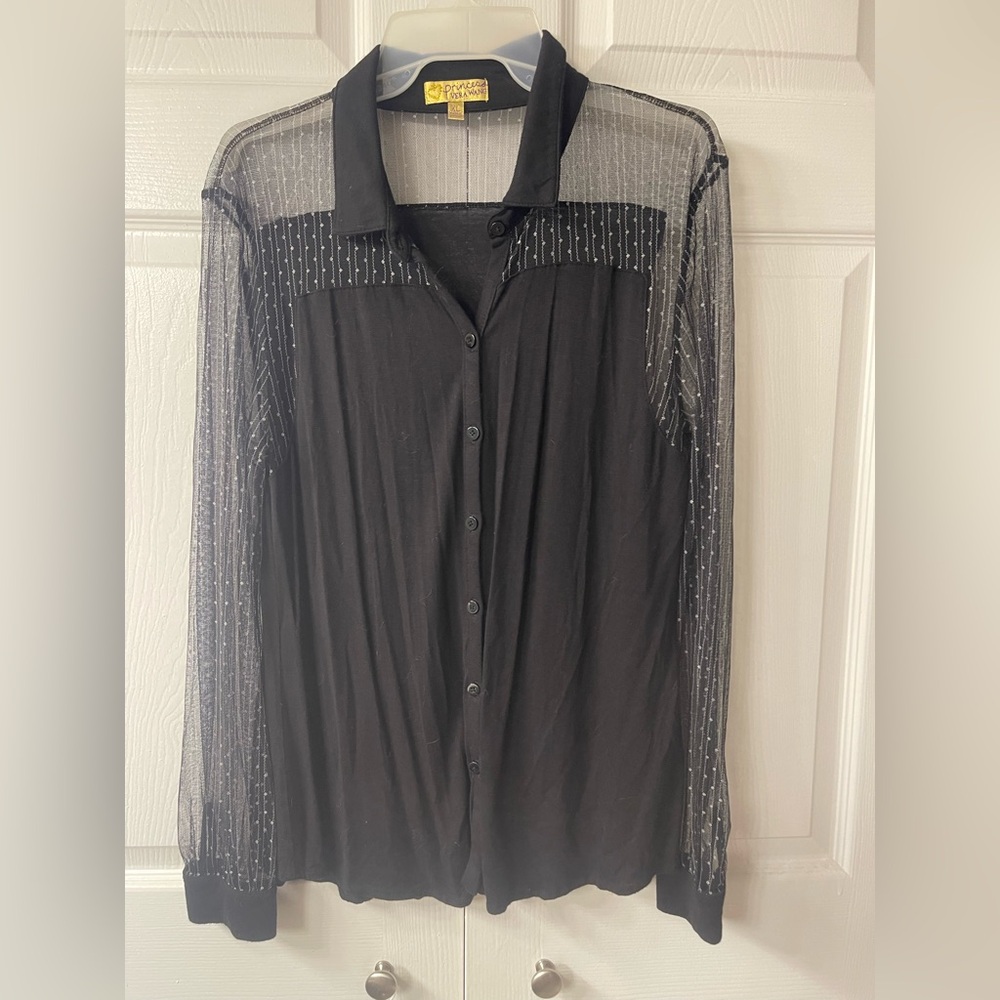 Vera Wang, Sheer Sleeve Black Button-Up Blouse